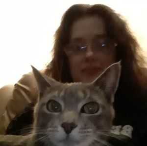 Meet your Posher, Celina